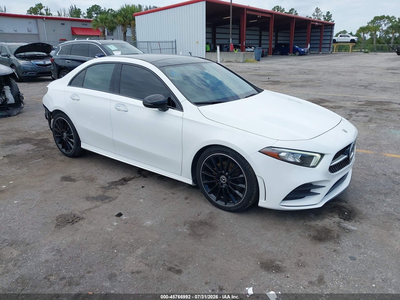 W1K3G4EB2NJ****** · 2022 MERCEDES-BENZ A 220