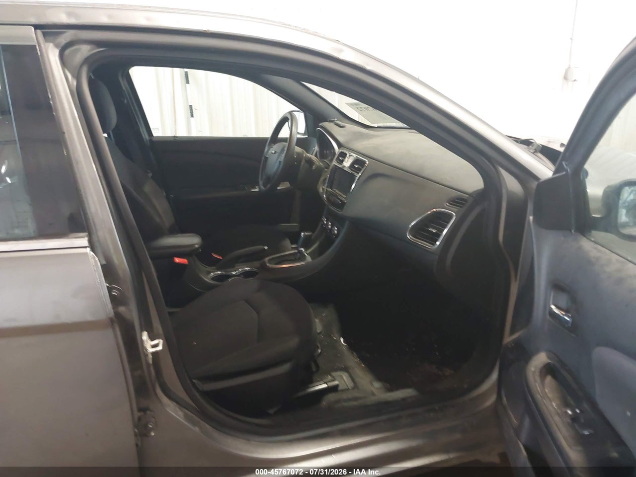 2013 CHRYSLER 200 LX · 5/11