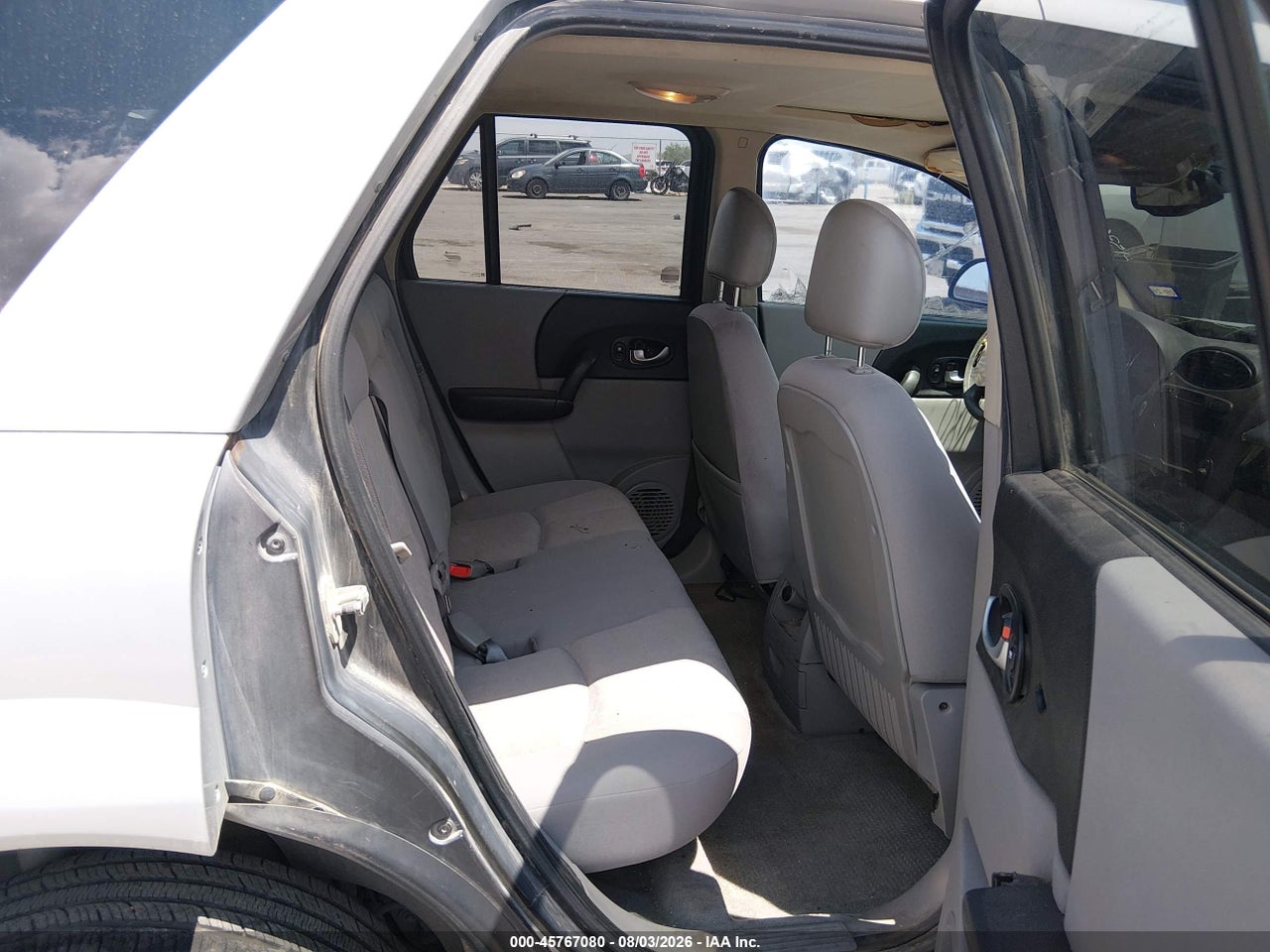 5GZCZ43D44S****** · 2004 SATURN VUE 4 CYL · 8/11