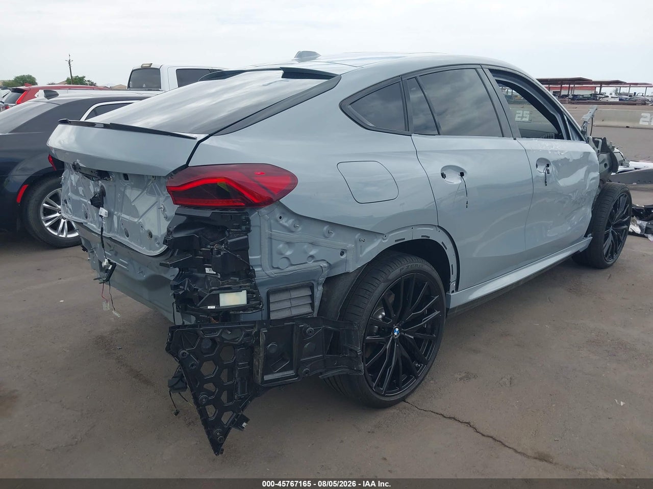 2026 BMW X6 XDRIVE40I · 4/11