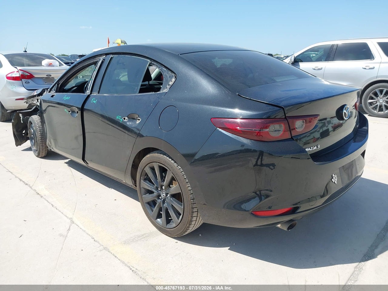 2021 MAZDA MAZDA3 PREFERRED · 3/11