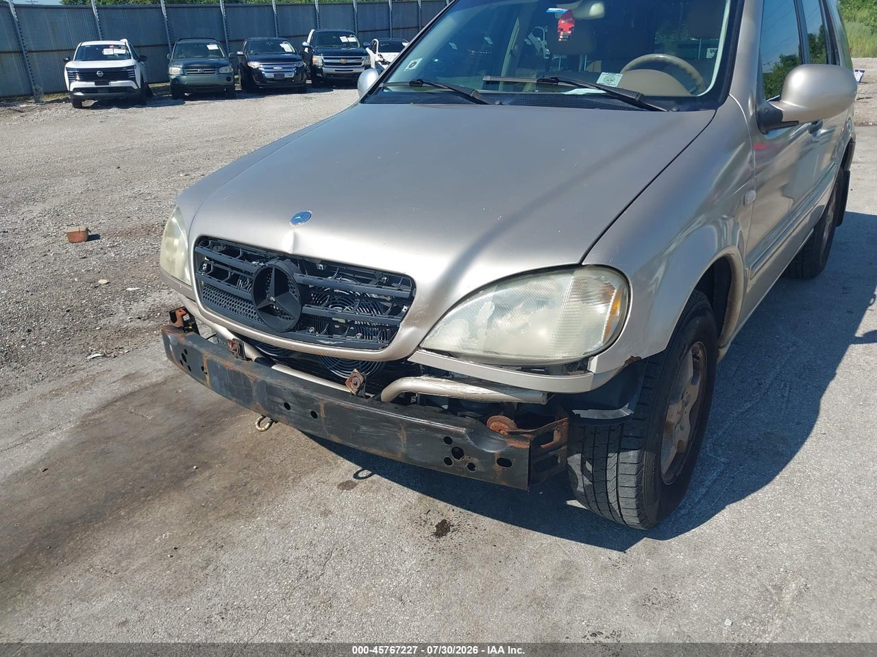 2001 MERCEDES-BENZ ML 320   · 6/11