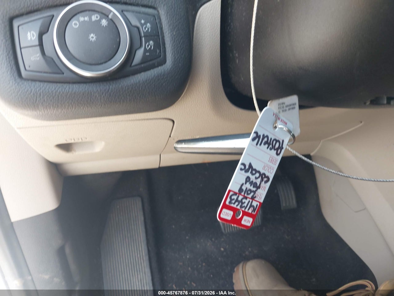 1FMCU9HD7KU****** · 2019 FORD ESCAPE SEL · 11/11