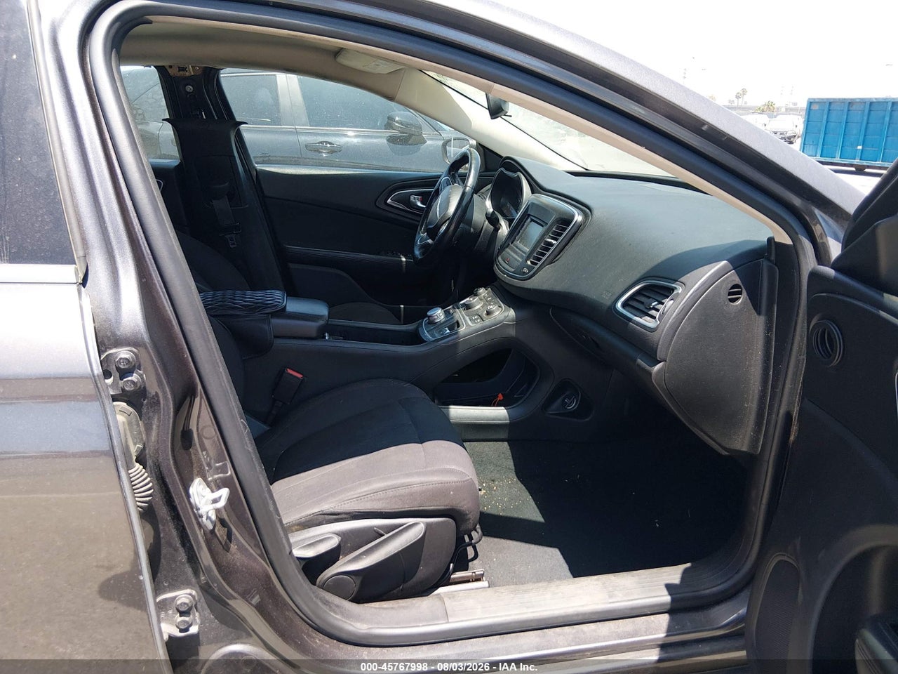 2015 CHRYSLER 200 LIMITED · 5/11