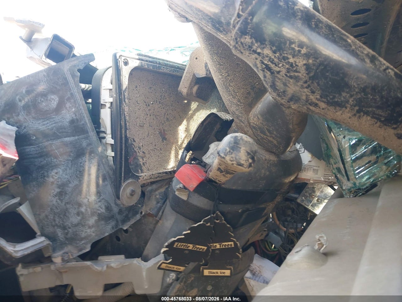 2001 FREIGHTLINER CONVENTIONAL FLD120 · 6/10