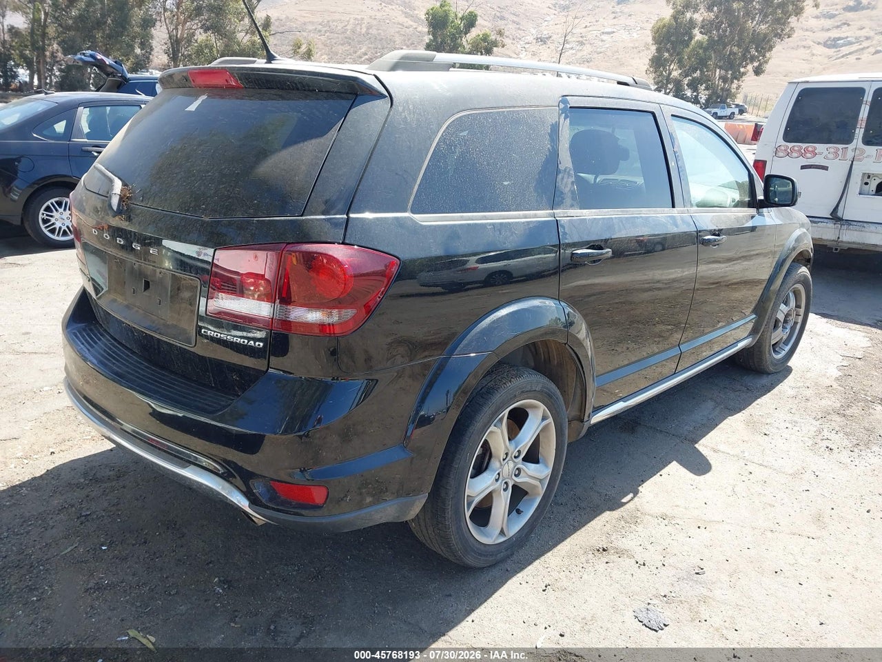 3C4PDCGG6HT****** · 2017 DODGE JOURNEY CROSSROAD · 4/11