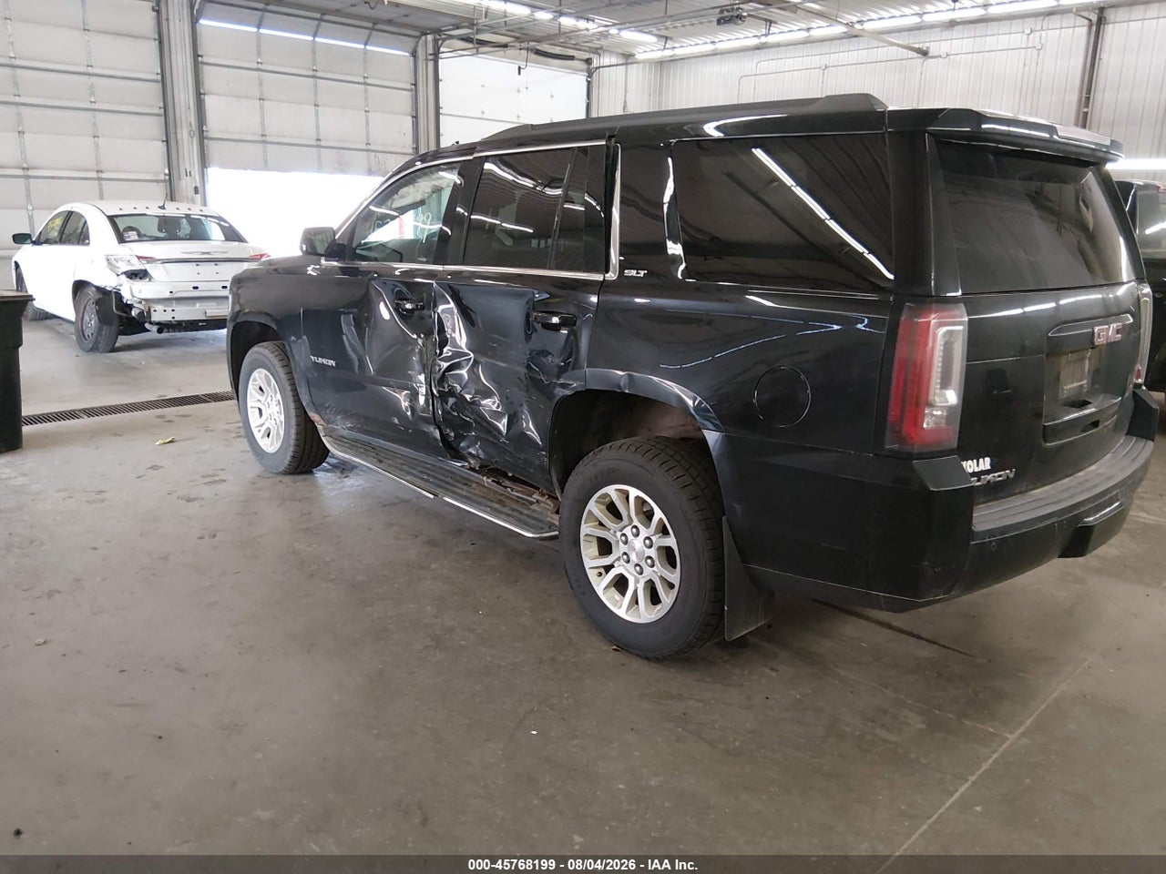 2016 GMC YUKON SLT · 3/11