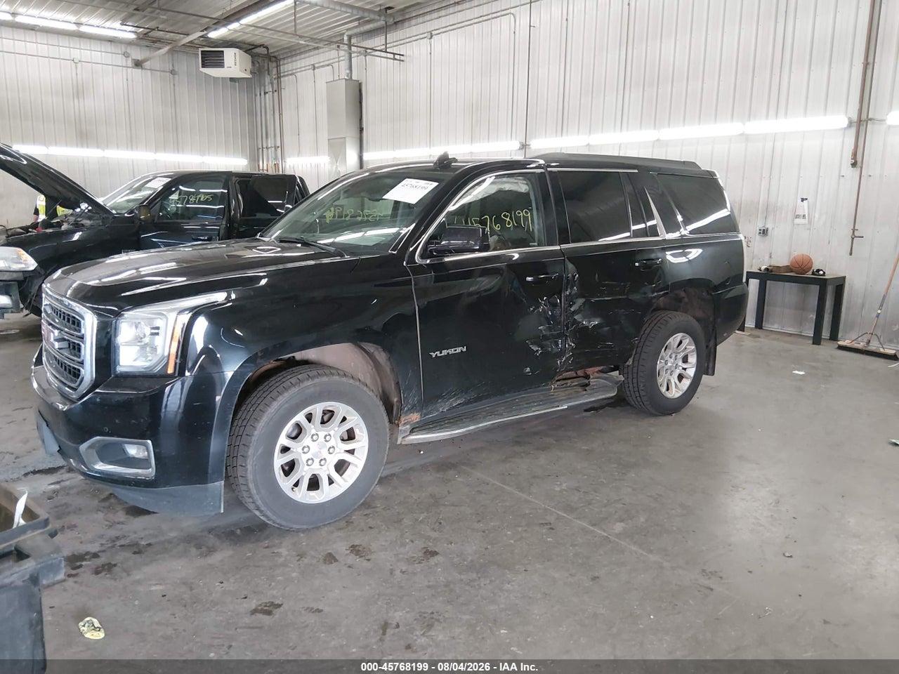 2016 GMC YUKON SLT · 2/11