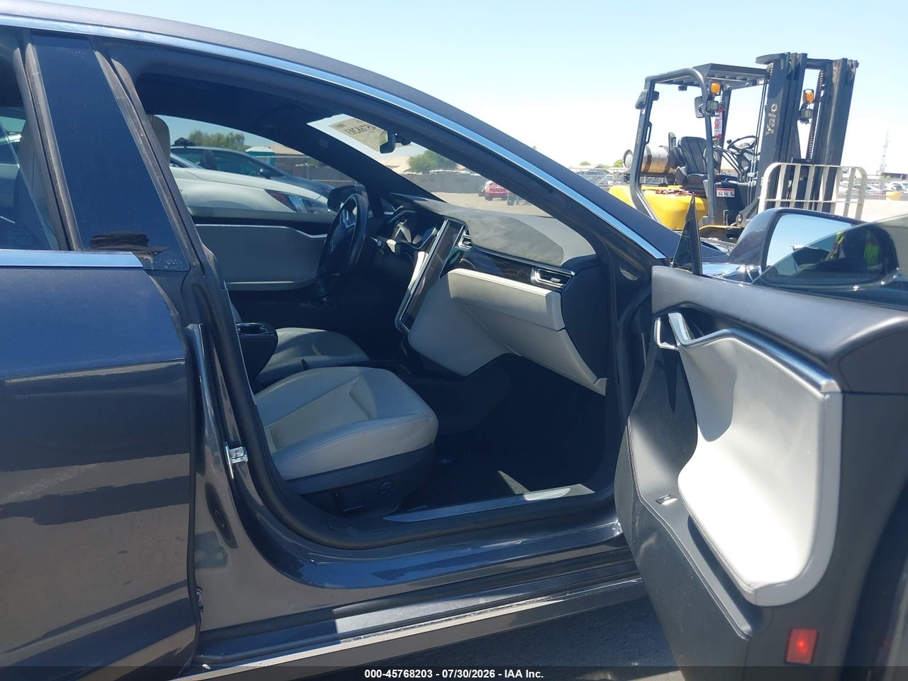 2016 TESLA MODEL S 60D/70D/75D/85D/90D · 5/11