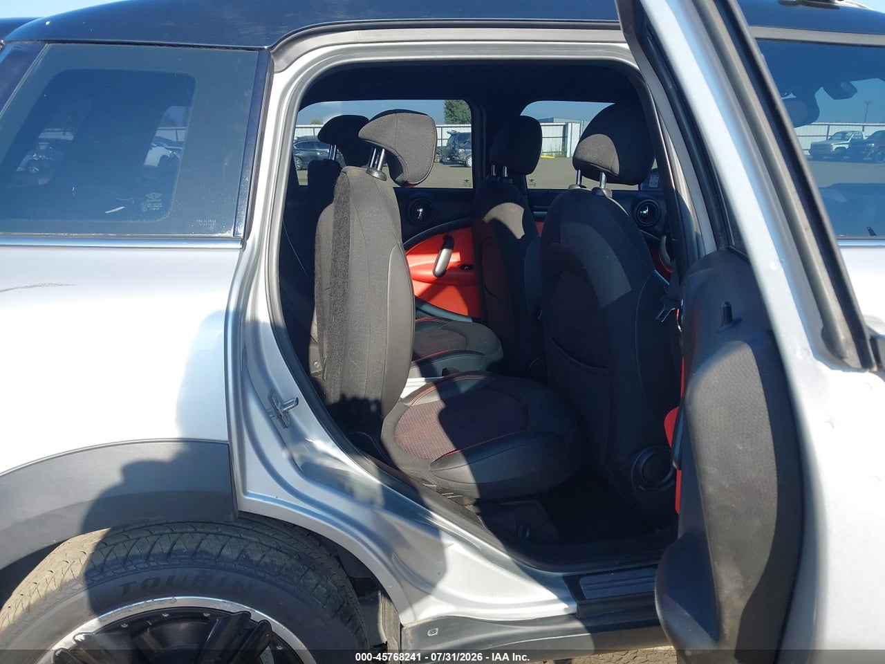 WMWZC5C55CW****** · 2012 MINI COOPER S COUNTRYMAN   · 8/11