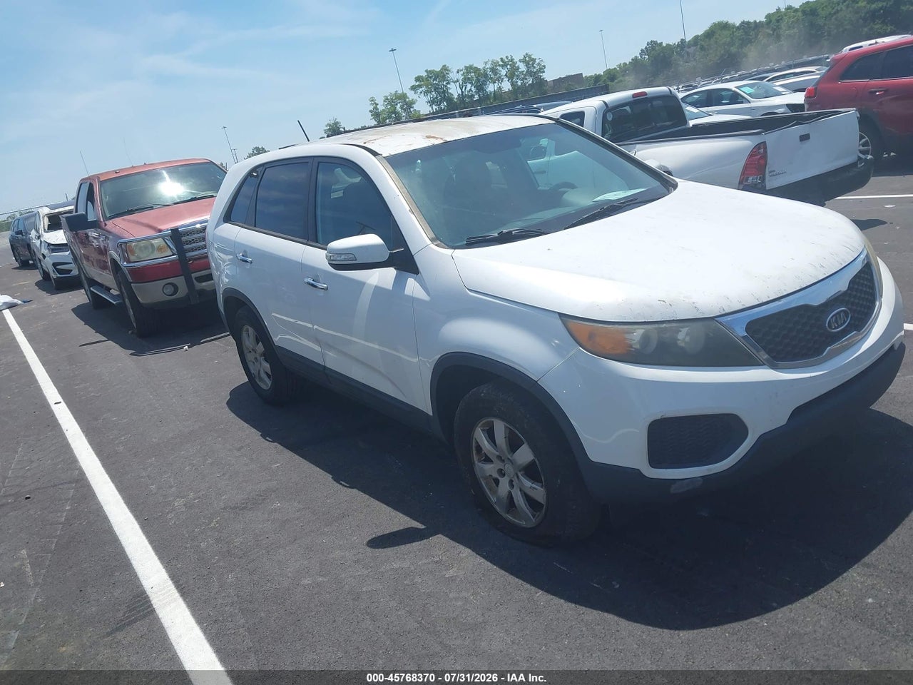 5XYKT3A17BG****** · 2011 KIA SORENTO LX