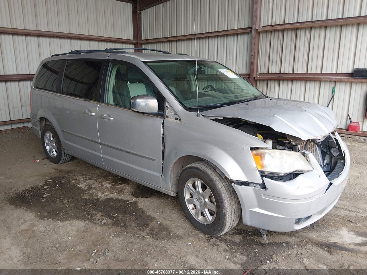 2A4RR8D16AR****** · 2010 CHRYSLER TOWN &amp; COUNTRY TOURING PLUS