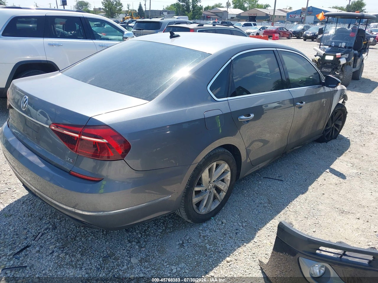 2018 VOLKSWAGEN PASSAT 2.0T SE · 4/8
