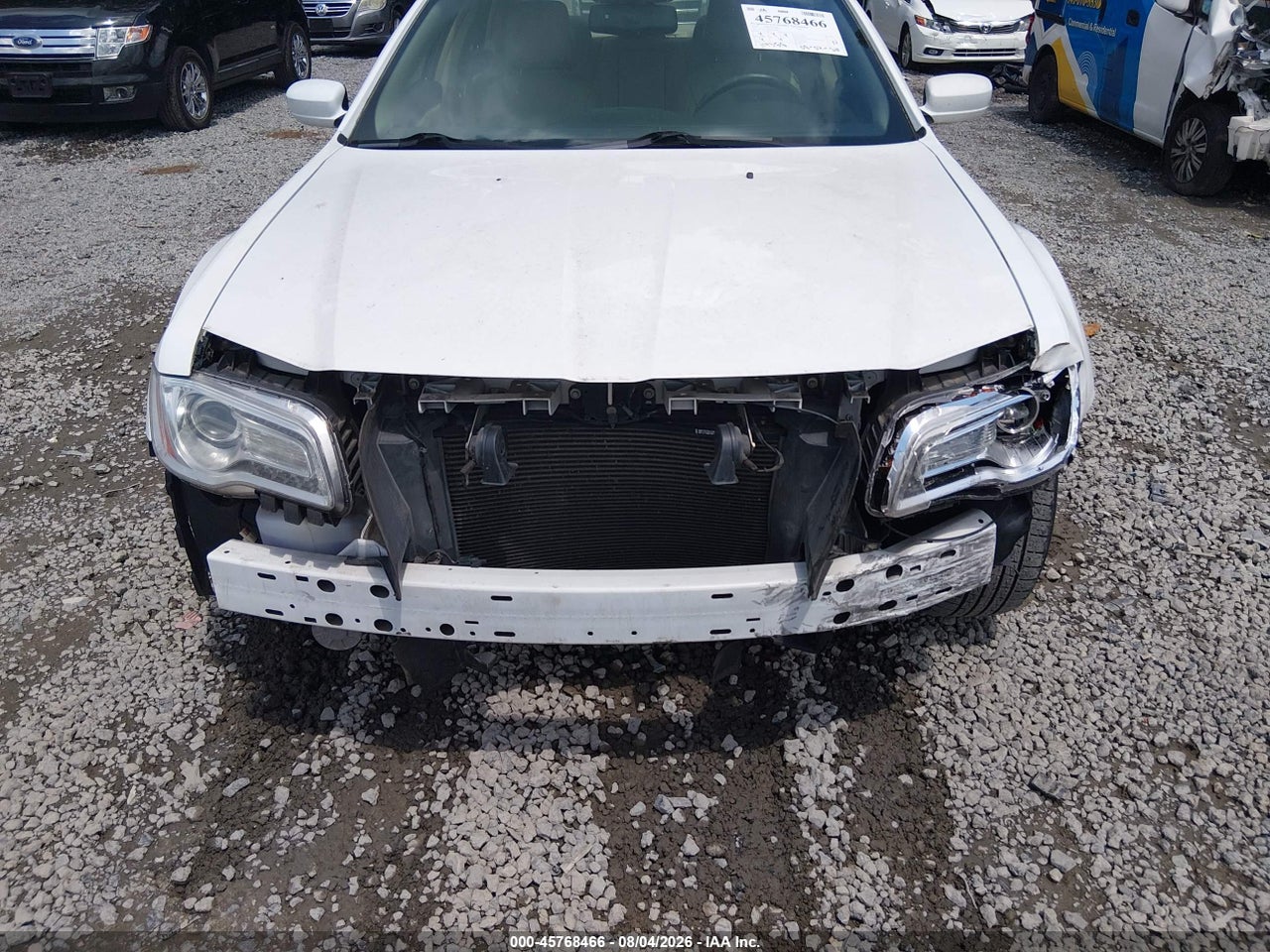 2014 CHRYSLER 300 · 6/11