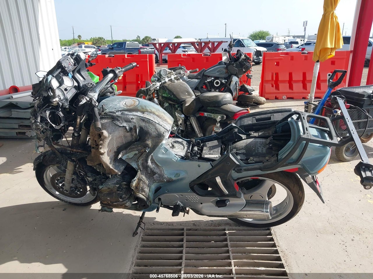 2000 BMW R1100 RT · 4/11