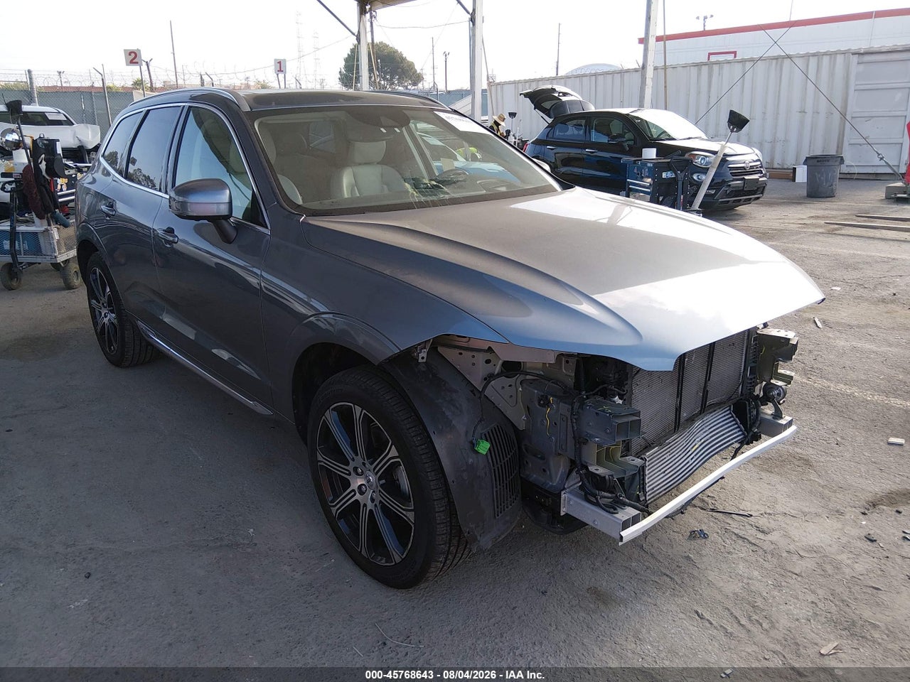 LYV102DL4KB****** · 2019 VOLVO XC60 T5 INSCRIPTION