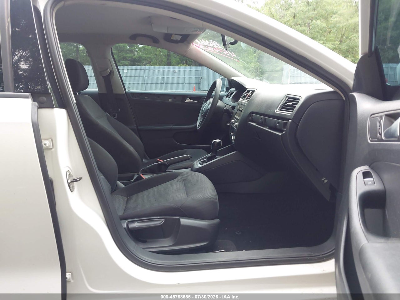 2013 VOLKSWAGEN JETTA 2.0L S · 5/11