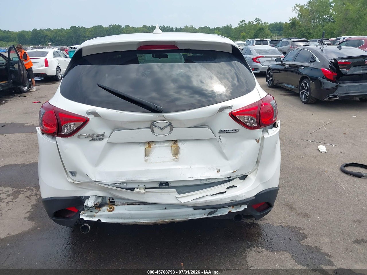 2016 MAZDA CX-5 TOURING · 6/11