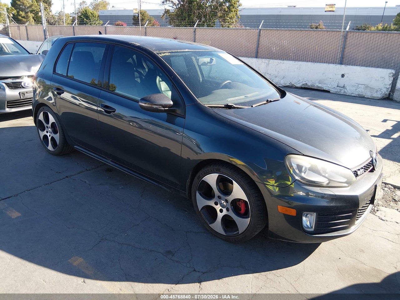 2011 VOLKSWAGEN GTI 4-DOOR AUTOBAHN