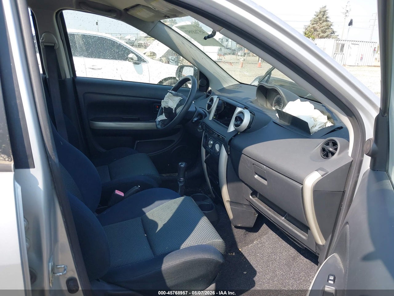 2006 SCION XA · 5/11