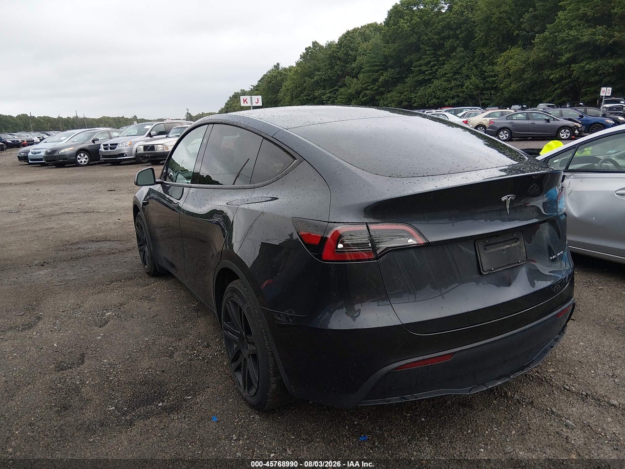 2024 TESLA MODEL Y LONG RANGE DUAL MOTOR ALL-WHEEL DRIVE · 3/9