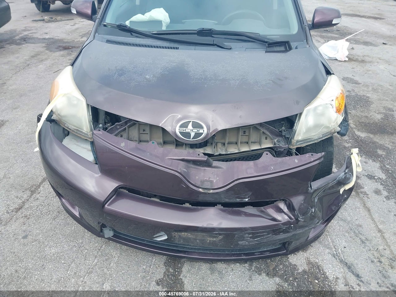 2010 SCION XD   · 6/8