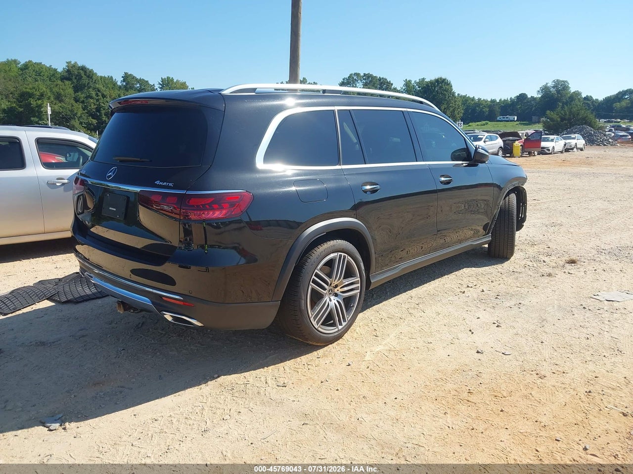 2024 MERCEDES-BENZ GLS 450 4MATIC · 4/11