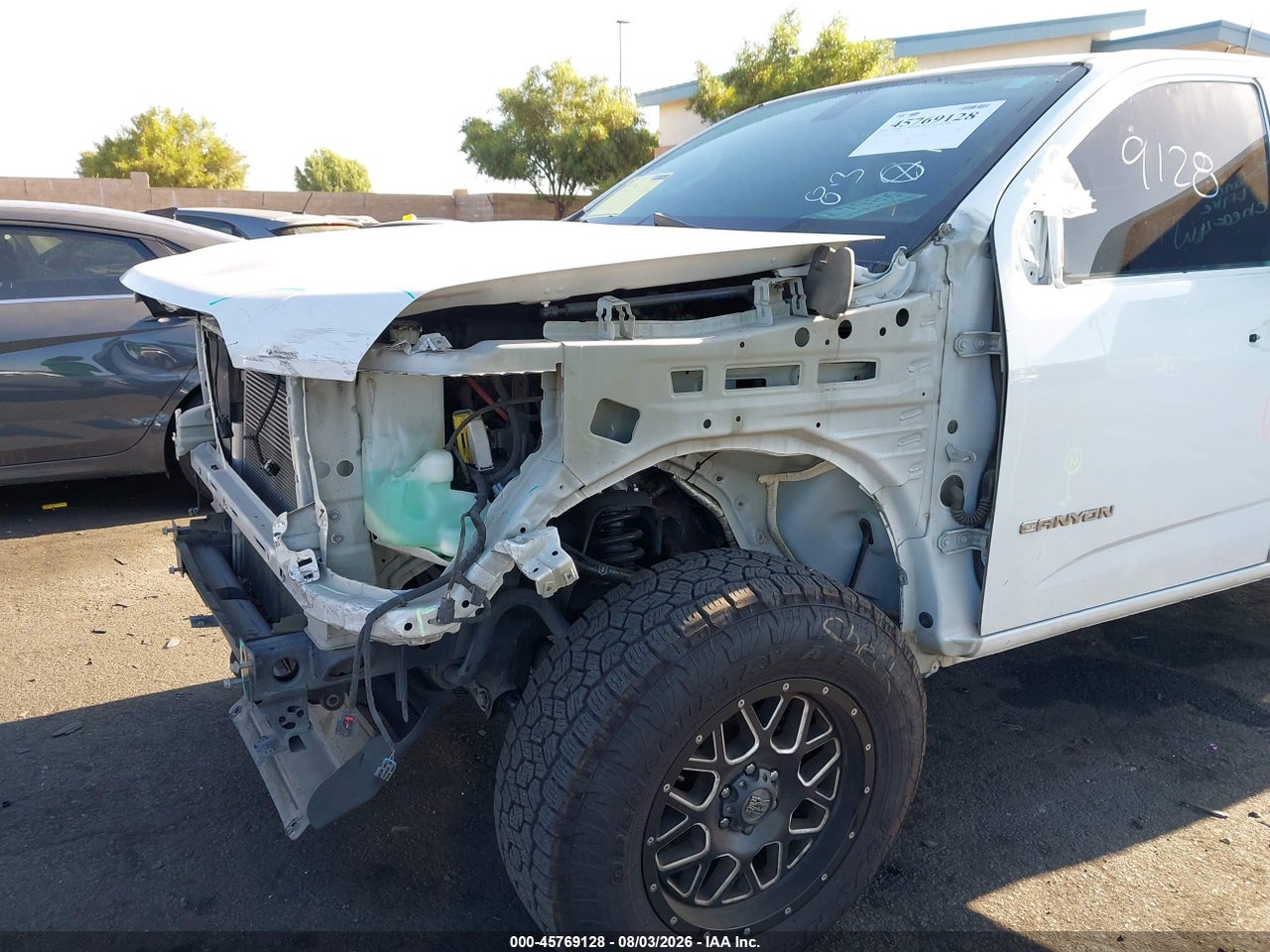2016 GMC CANYON 2WD SLE · 6/11