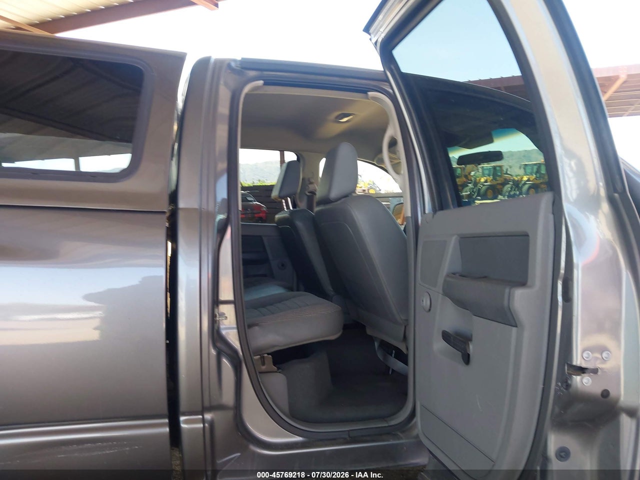 1D7HU18N28J****** · 2008 DODGE RAM 1500 SLT · 8/11