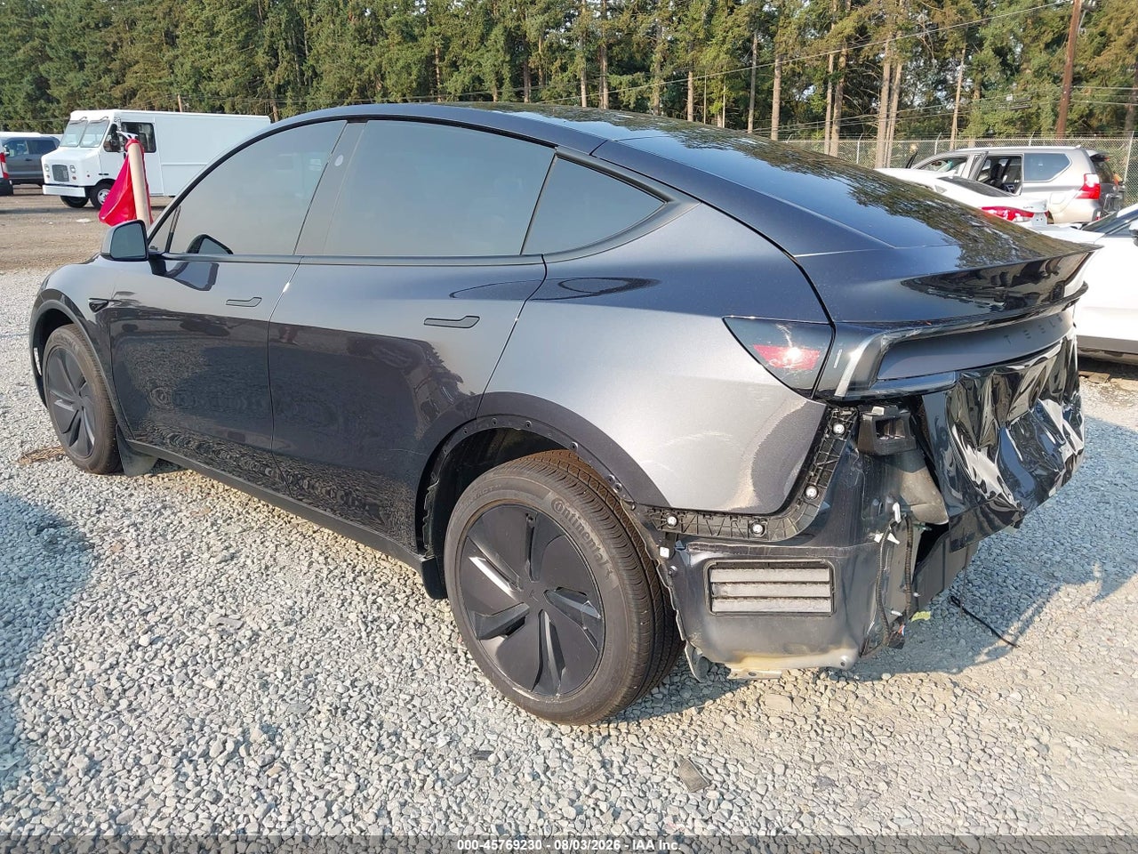 2026 TESLA MODEL Y ALL-WHEEL DRIVE/LONG RANGE LAUNCH SERIES/PREMIUM ALL-WHEEL DRIVE · 3/10