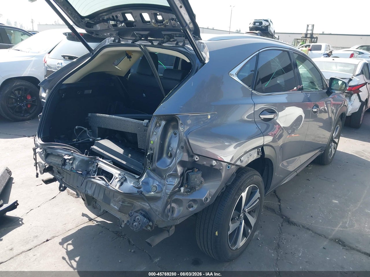 2018 LEXUS NX 300 · 4/11