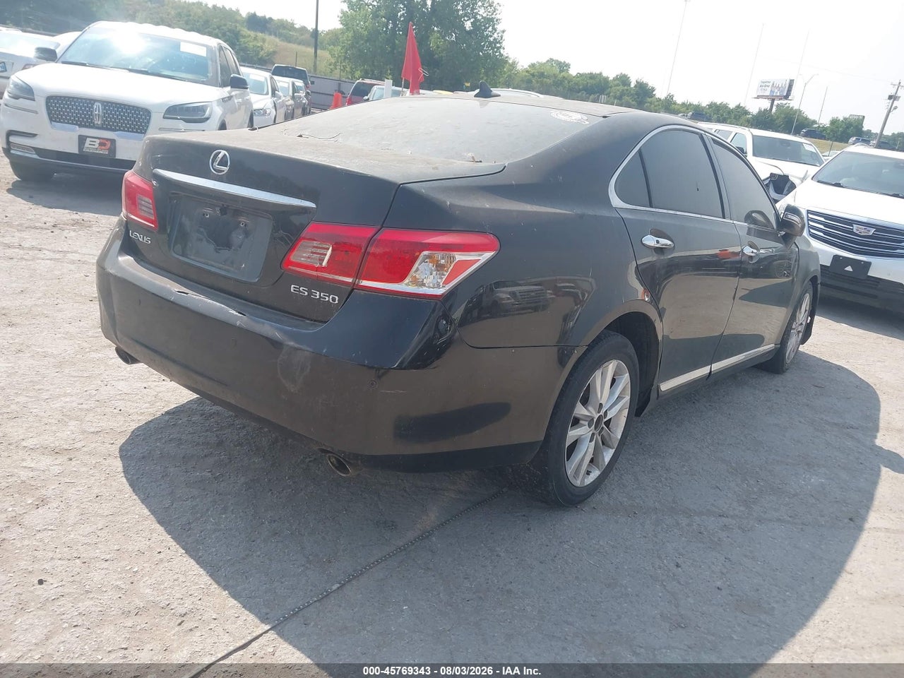 2010 LEXUS ES 350 · 4/10