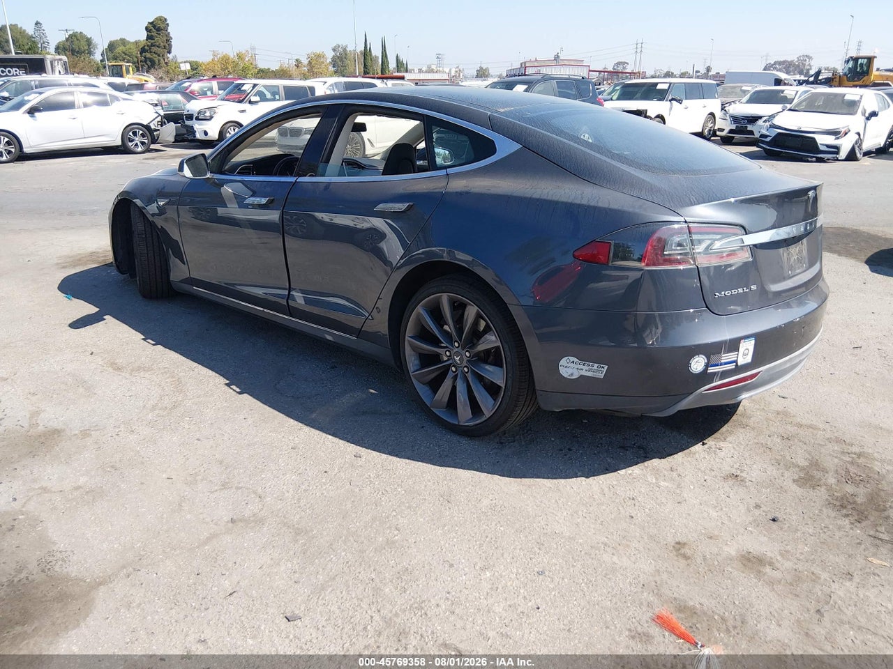 2014 TESLA MODEL S P85 · 3/11