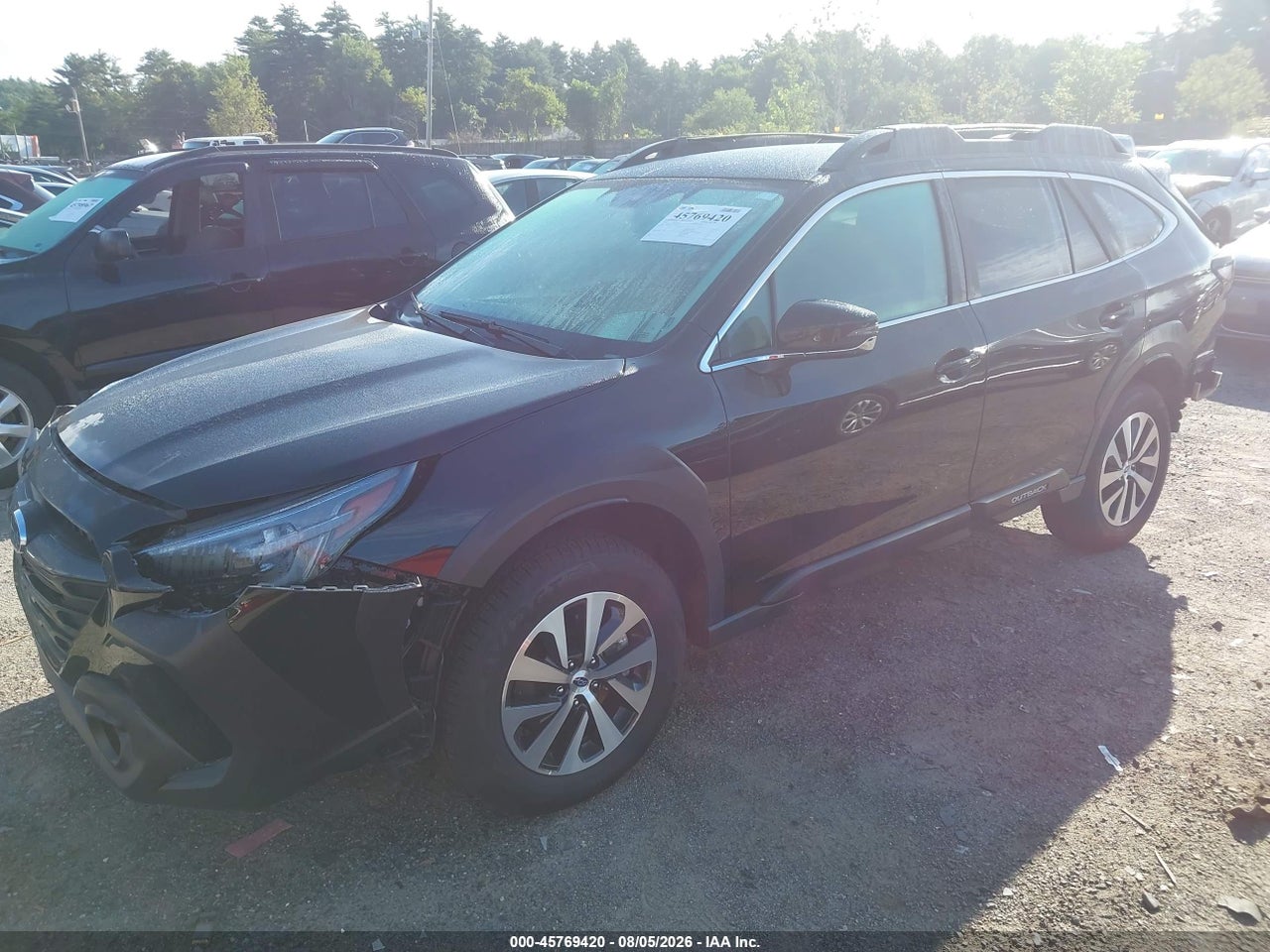 2025 SUBARU OUTBACK PREMIUM · 2/11