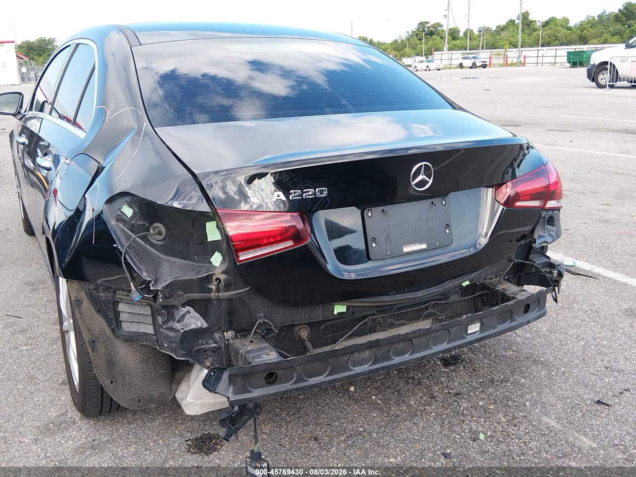 2019 MERCEDES-BENZ A 220   · 6/11