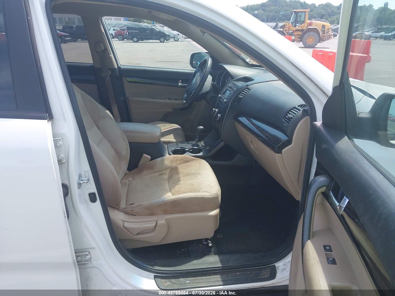 2011 KIA SORENTO LX V6 · 5/11