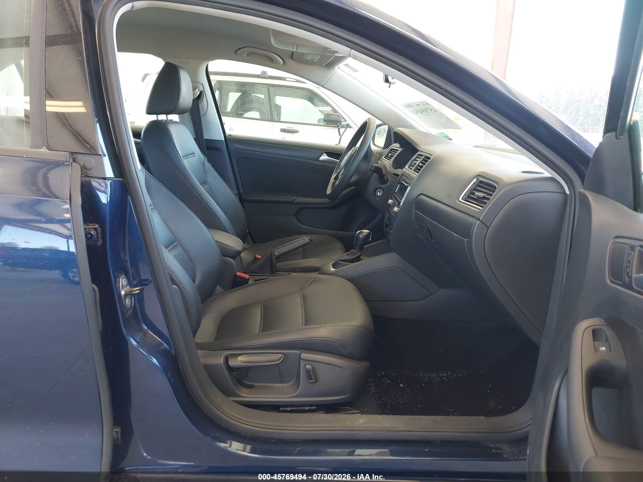 2014 VOLKSWAGEN JETTA 1.8T SE · 5/11