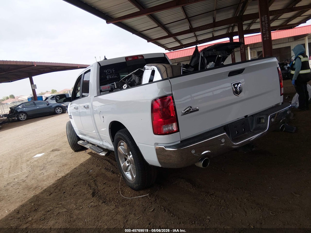 2017 RAM 1500 BIG HORN  4X2 6'4 BOX · 3/11