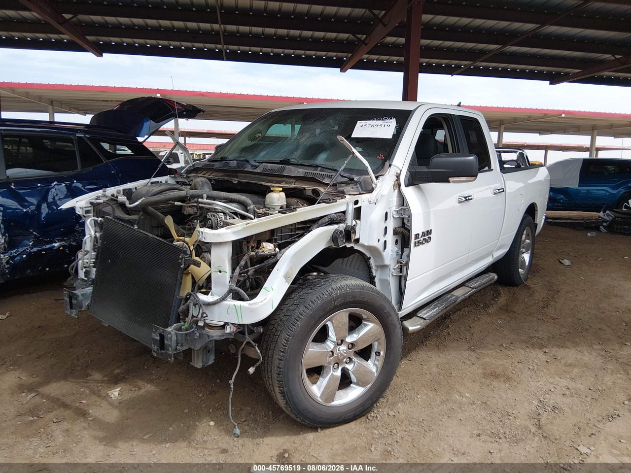 2017 RAM 1500 BIG HORN  4X2 6'4 BOX · 2/11