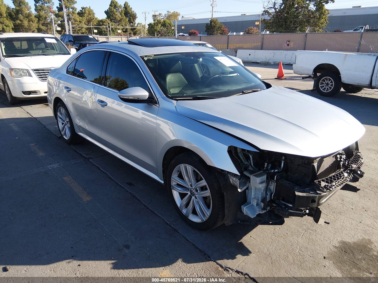 1VWBA7A37JC****** · 2018 VOLKSWAGEN PASSAT 2.0T SE