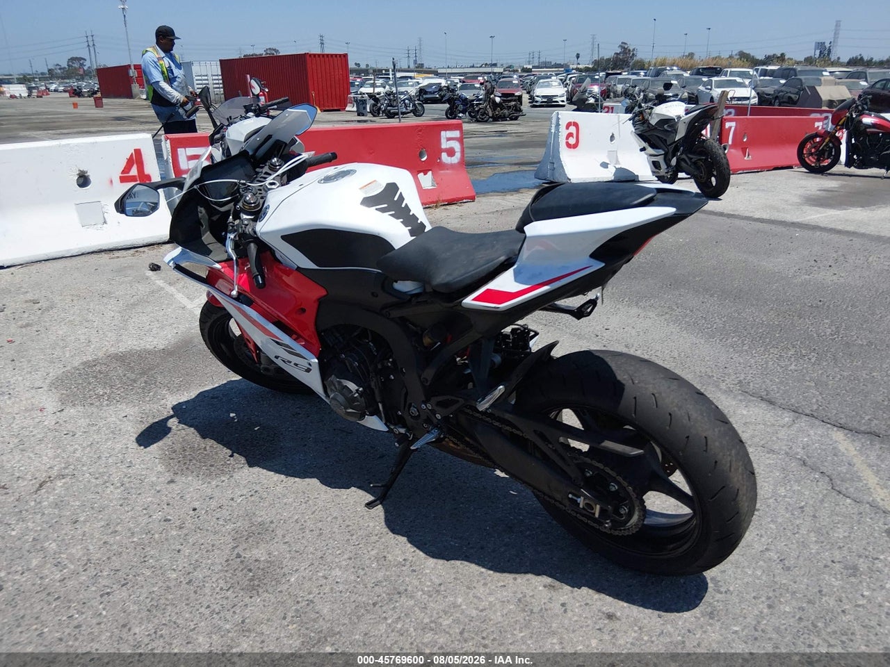 JYARNA3Y5SA****** · 2025 YAMAHA YZF890 C · 3/11