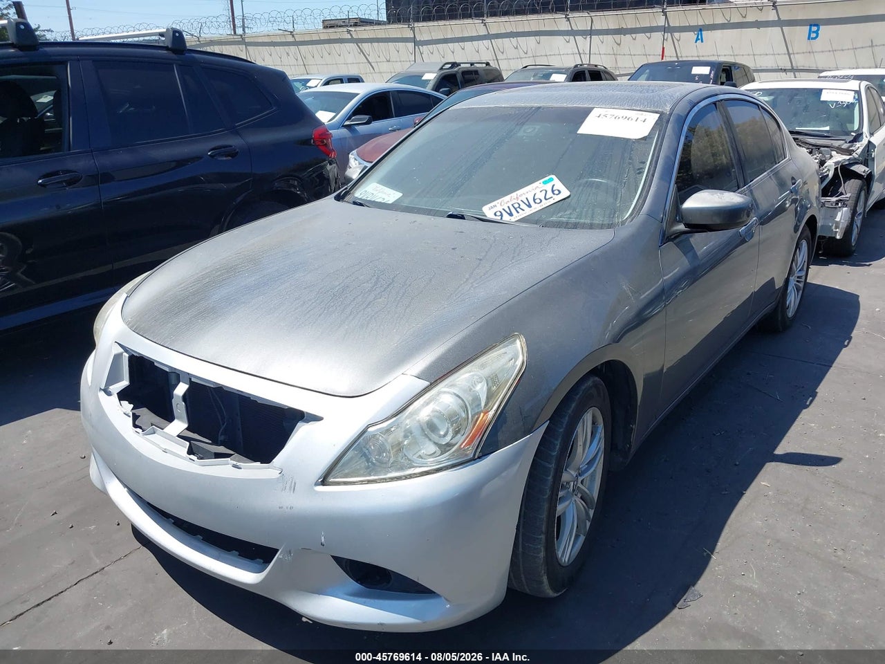 2011 INFINITI G37 JOURNEY · 2/11