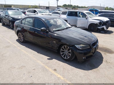 WBAPK5C51BA****** · 2011 BMW 328I XDRIVE