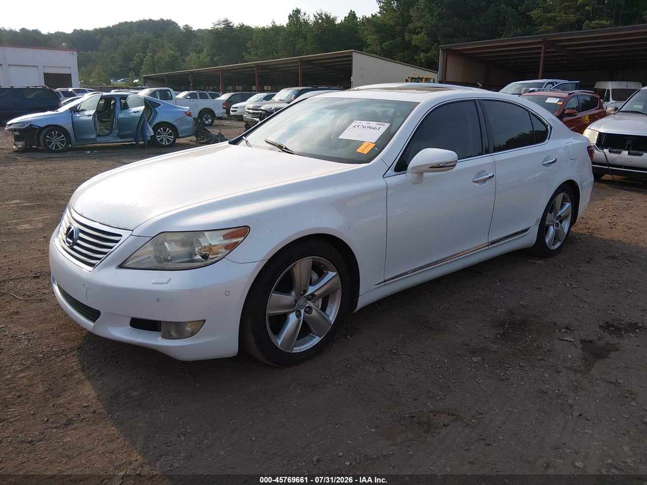 2010 LEXUS LS 460 · 2/11