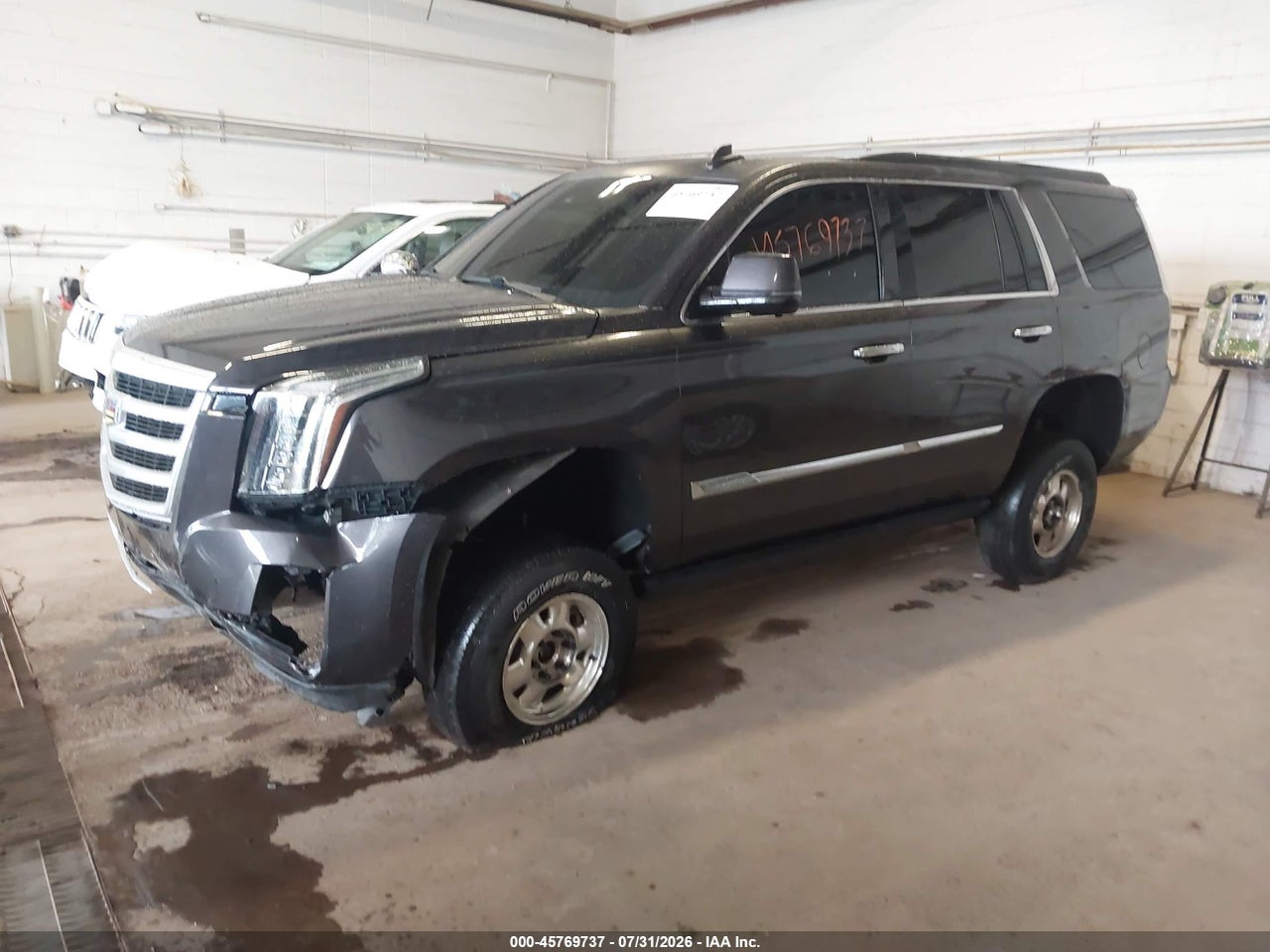 2016 CADILLAC ESCALADE PLATINUM · 2/11