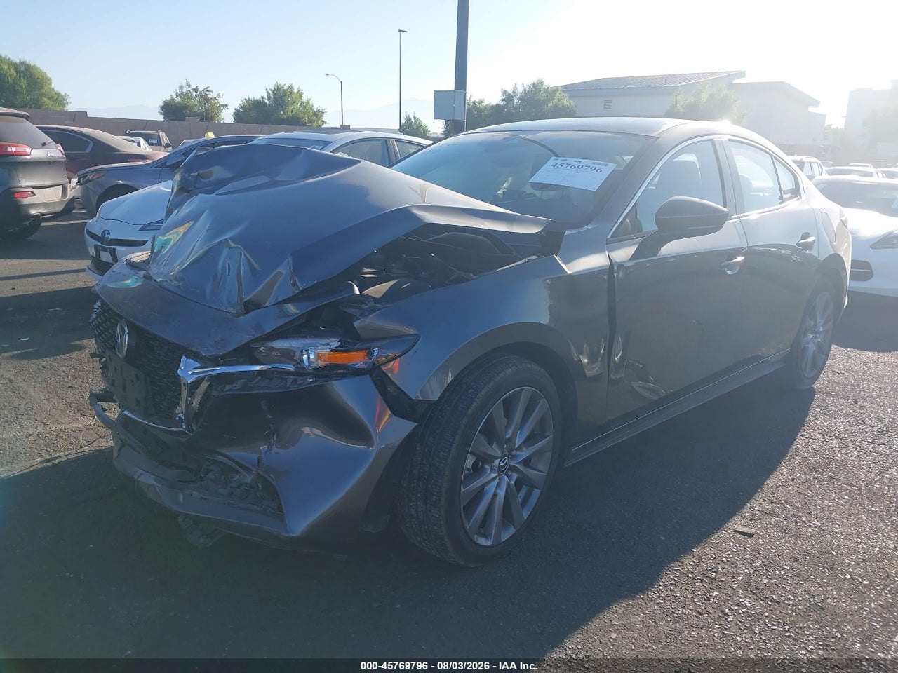 2019 MAZDA MAZDA3 SELECT PACKAGE · 2/10