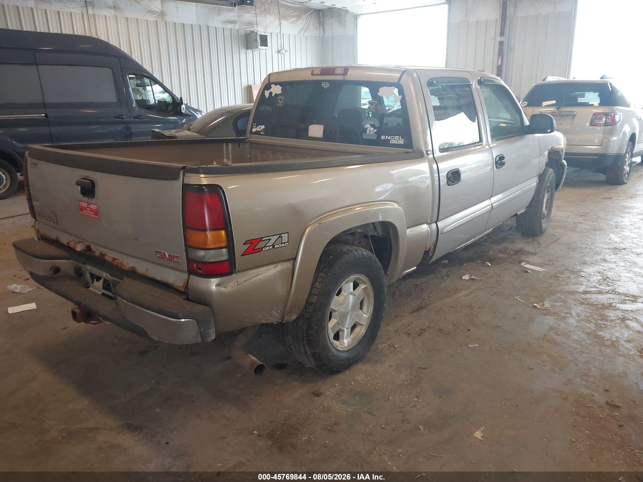 2GTEK13T041****** · 2004 GMC SIERRA 1500 SLT · 4/11