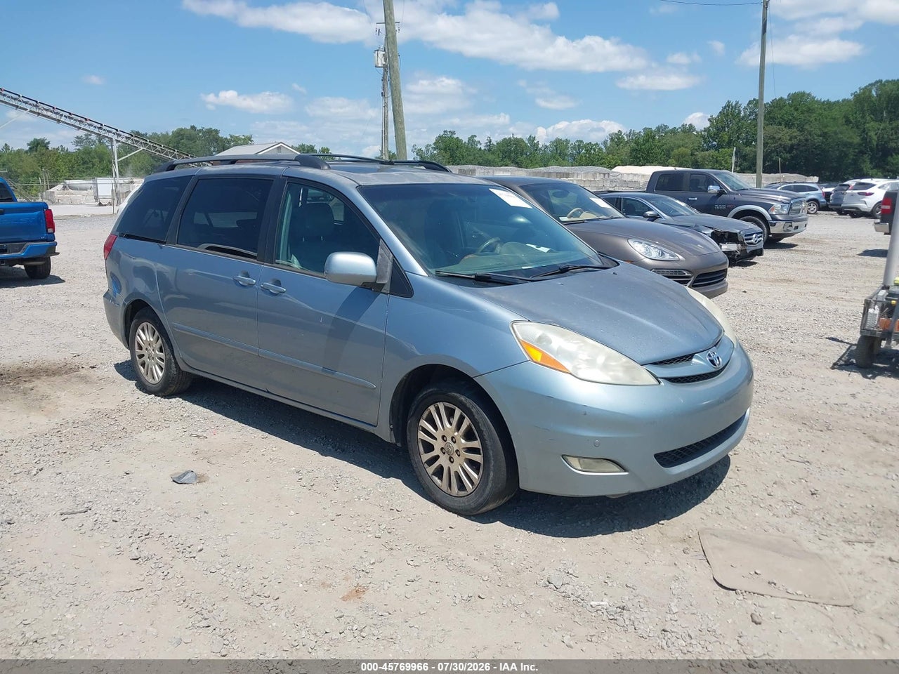 5TDYK4CC9AS****** · 2010 TOYOTA SIENNA XLE