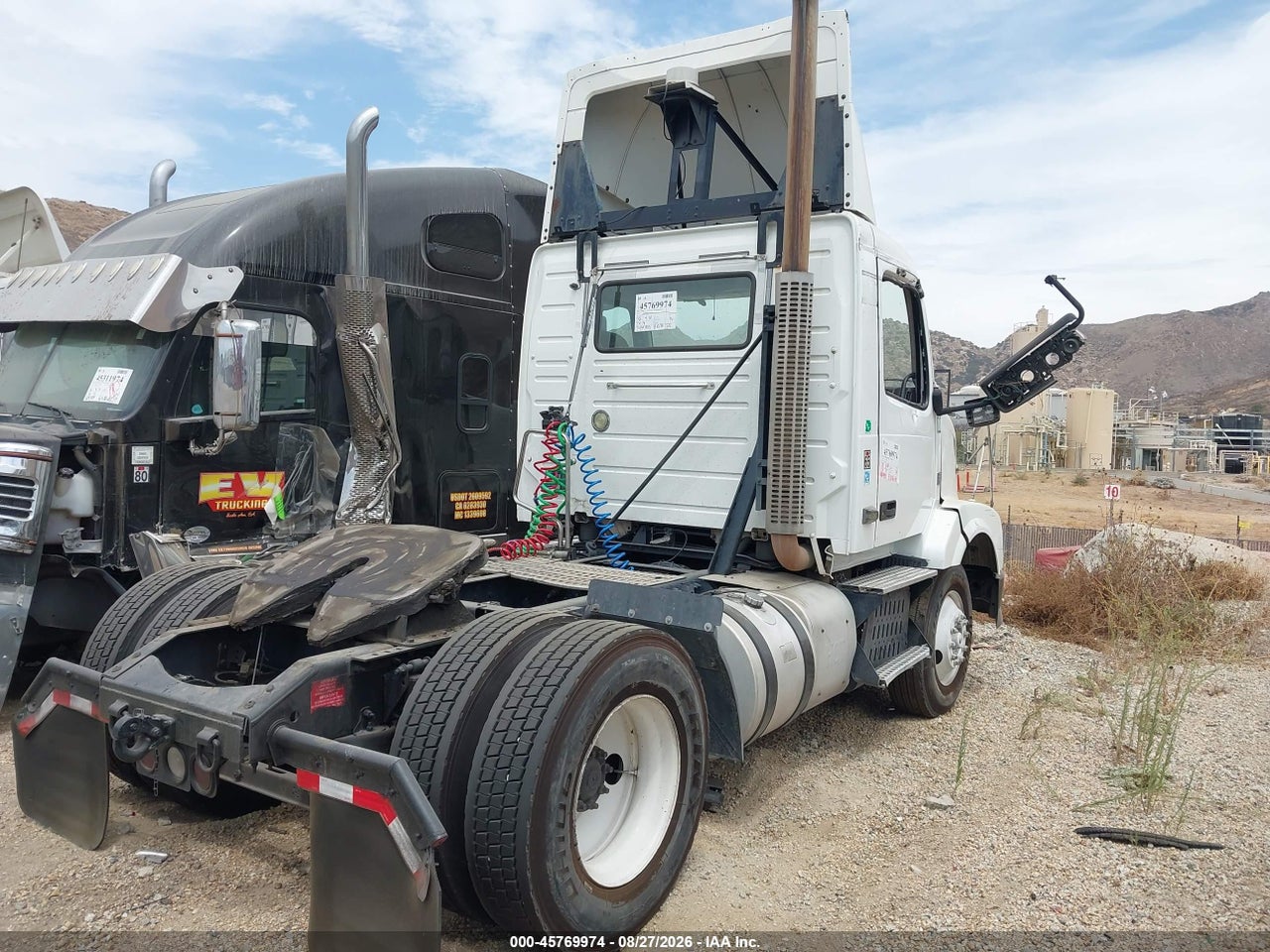 2013 VOLVO VN VNL · 4/4