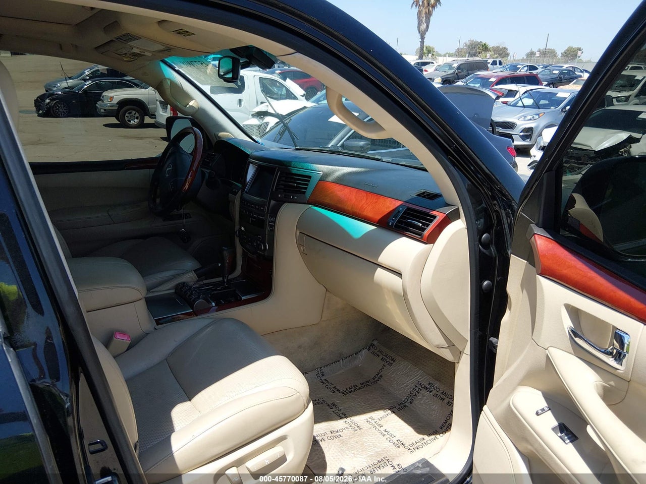 2009 LEXUS LX 570 · 5/11